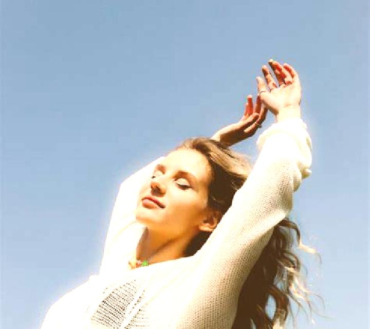 Lola Bargas escort
