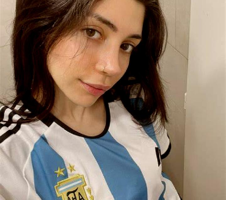 Lucía Navas de Oro escort