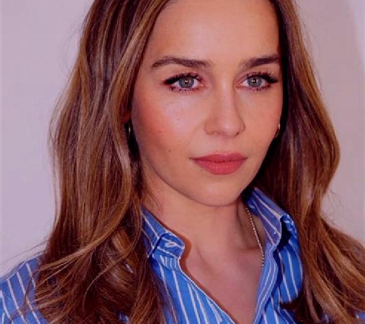 Lucía Rianu escort