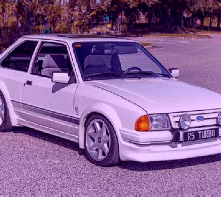 Luna 3 Franza escort