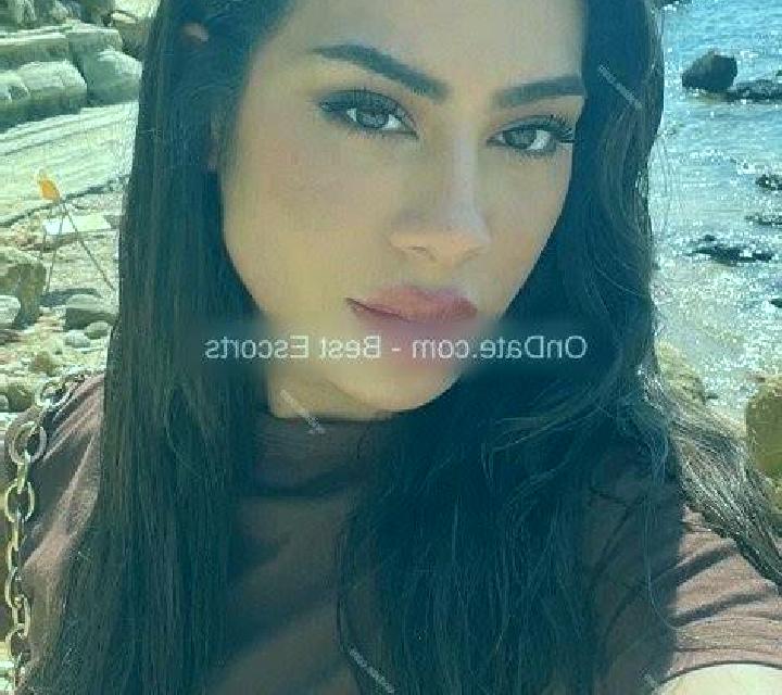 Luna Espinoso del Rey escort