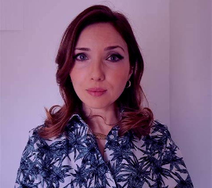 Luna Padrenda escort