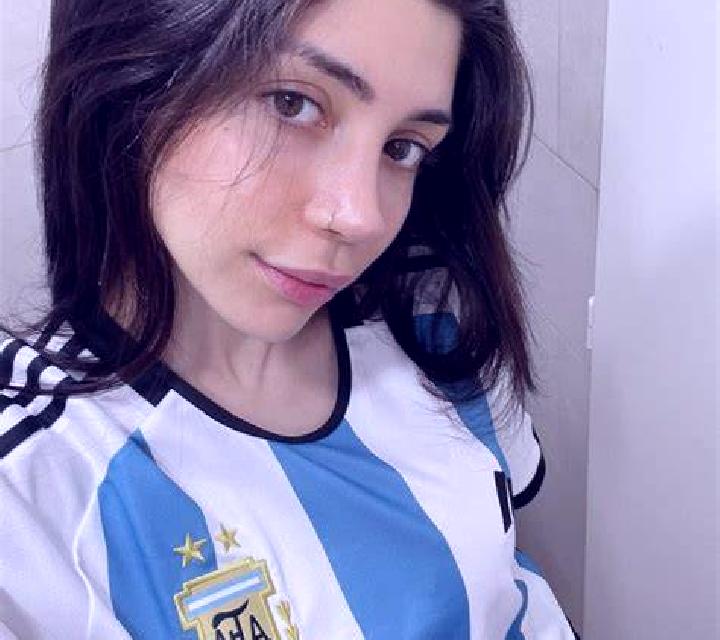 Malena Comares escort