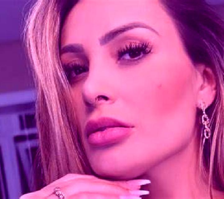 Malena Santa Cruz de Moya escort