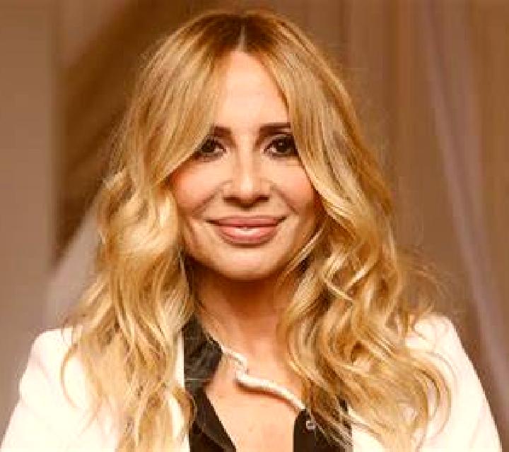 Manuela 2 Bolbaite escort