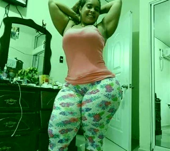 María Murero escort