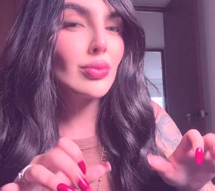 Mariana Bogarra escort