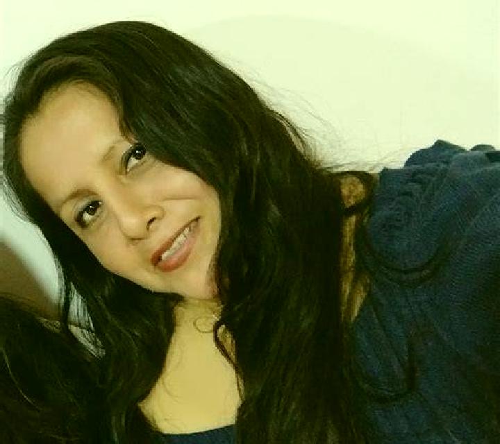 Mariana Deba escort