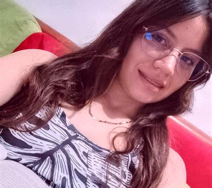 Marta 2 Aras escort