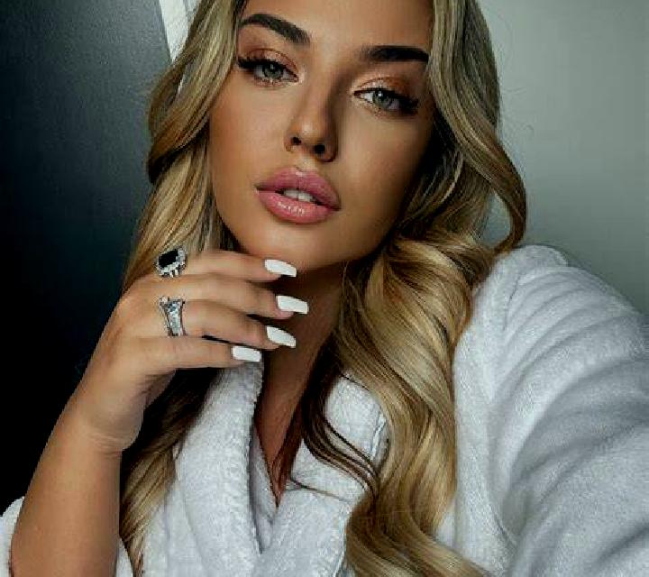 Marta 2 Elgorriaga escort