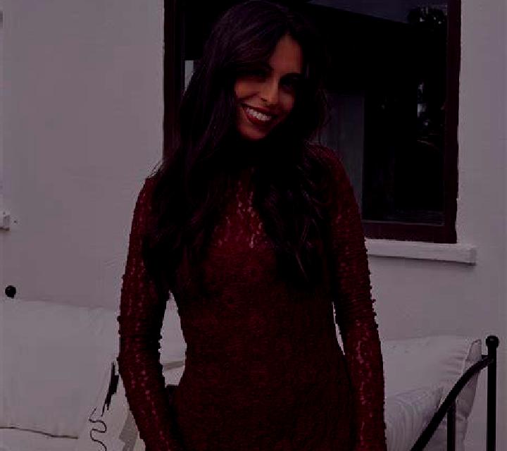 Marta Tirgo escort