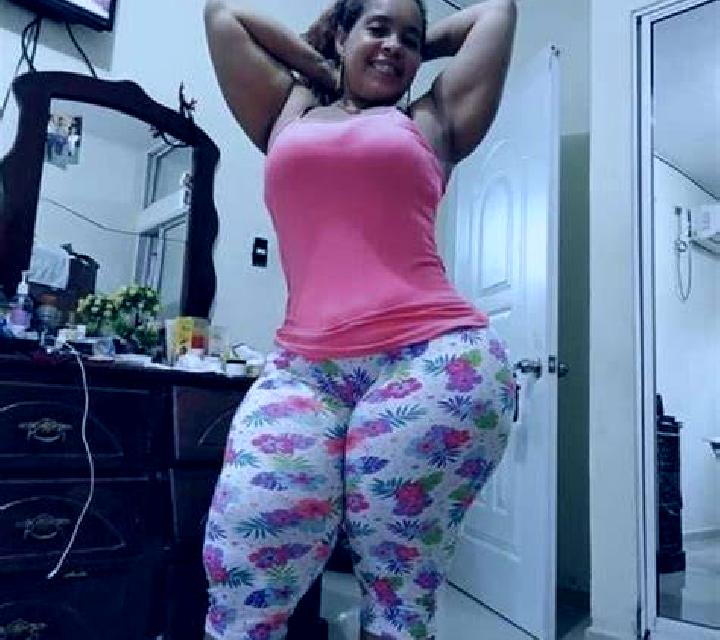 Martina Carabantes escort