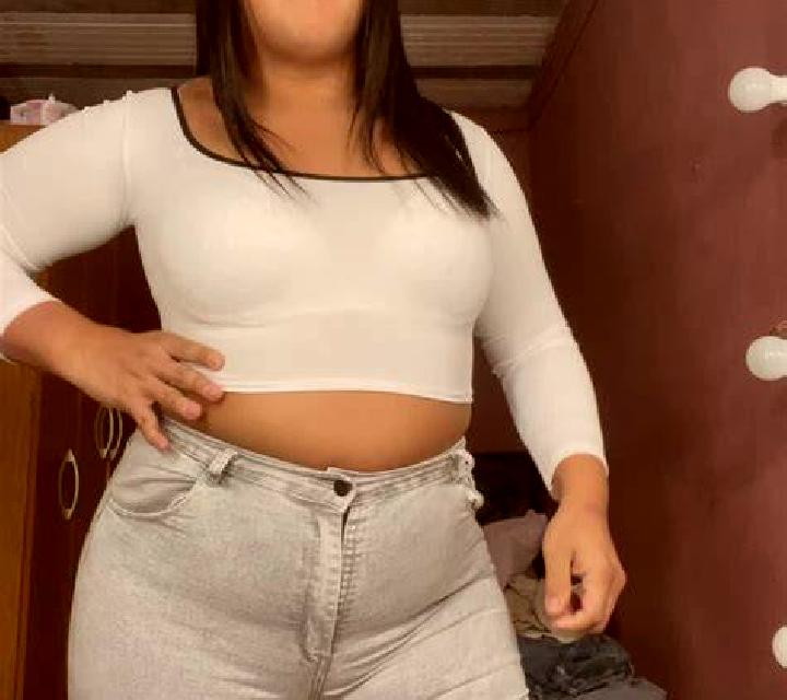 Nadia 2 Algaida escort