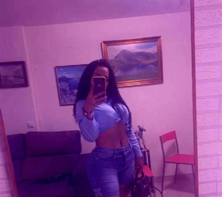 Nadia Solana de Torralba escort