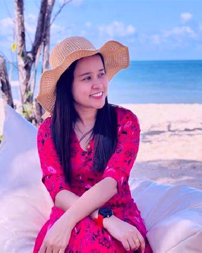 Natalia Colomera escort