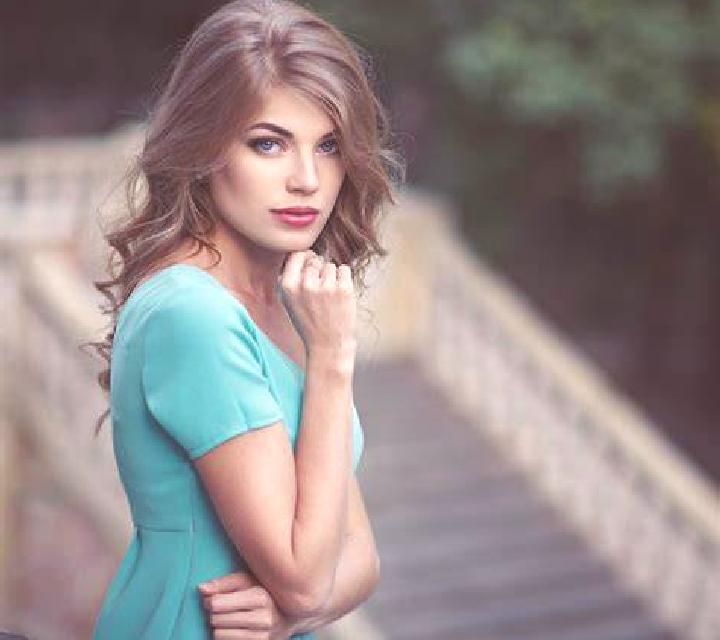 Natalia Lucar escort
