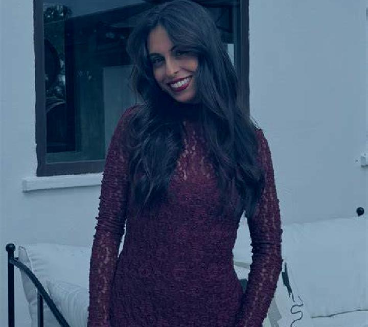 Ángela Villanueva del Rio y Minas escort