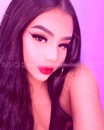 Noa 2 Montgai escort