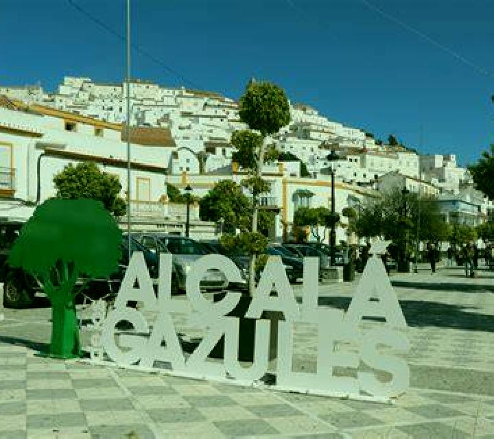Noelia Alcala de los Gazules escort