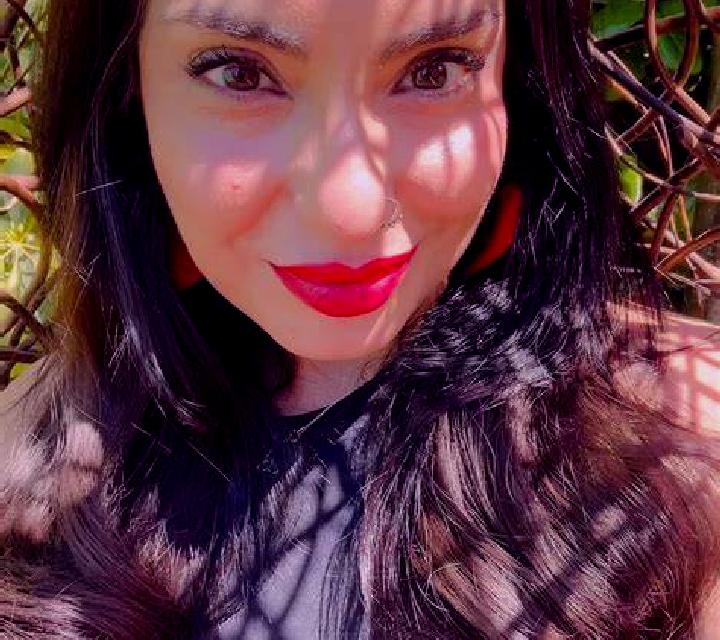 Nora Prados Redondos escort