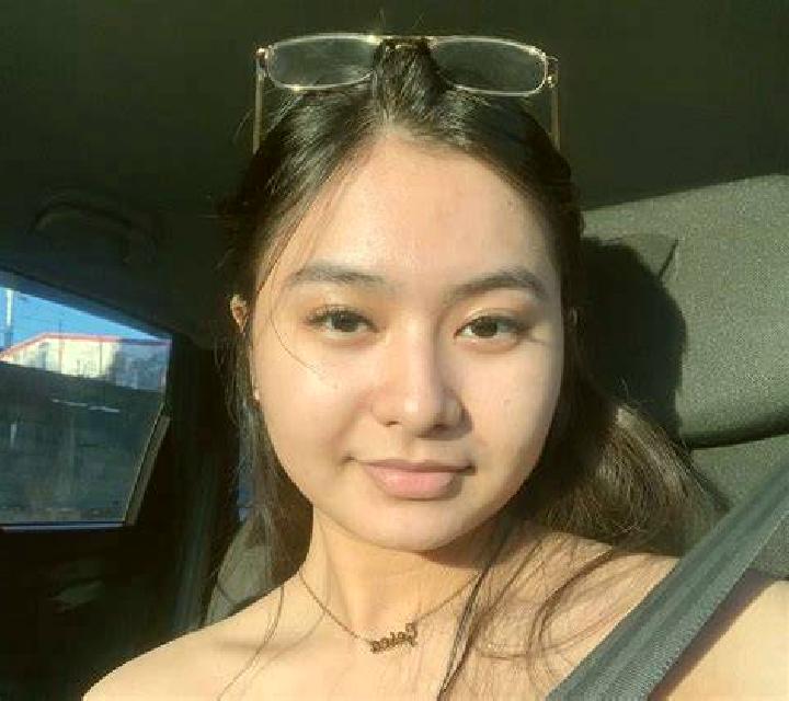 Olivia 2 Humada escort