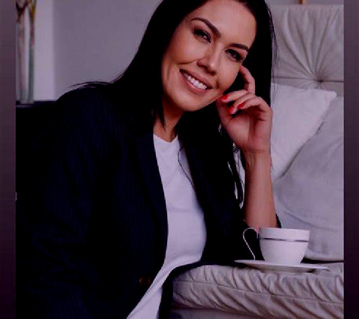Olivia 3 Guevejar escort