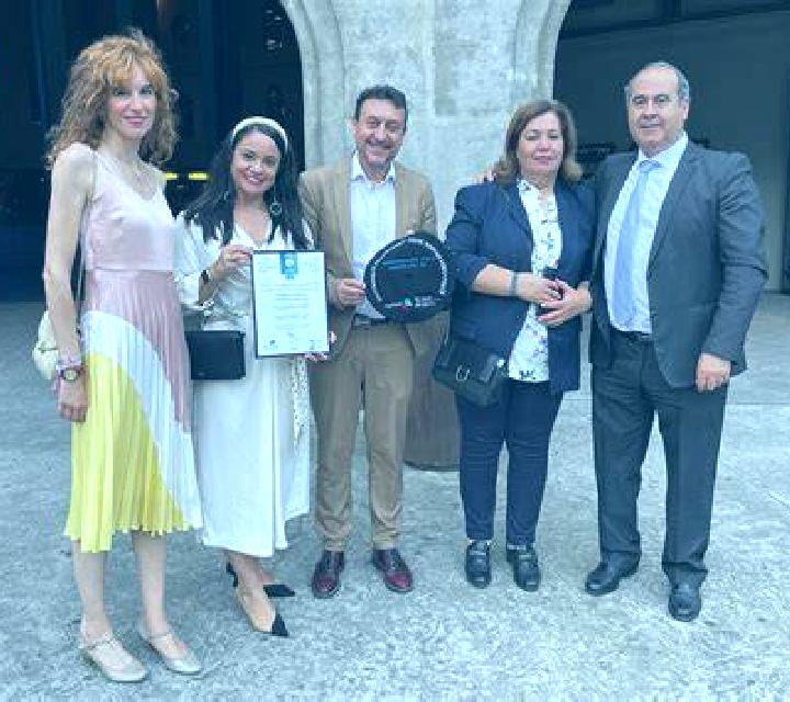 Olivia Villamalur escort