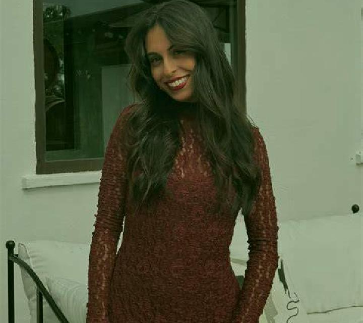 Paula 2 Almadrones escort