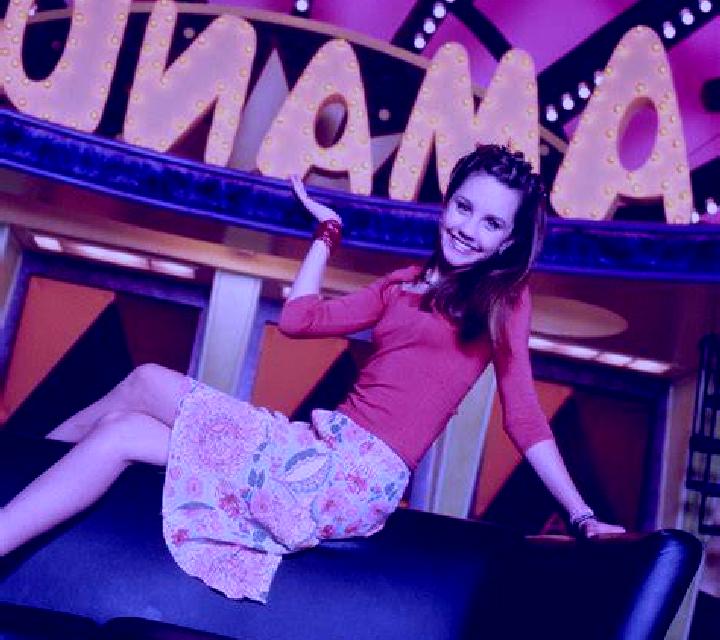 Paula 2 Gosol escort