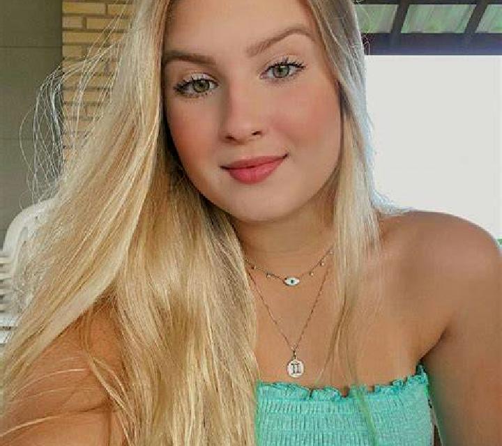 Paula 2 Urretxu escort