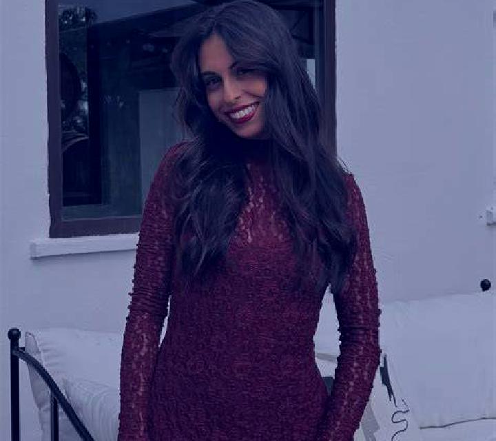 Paula 3 Almadrones escort