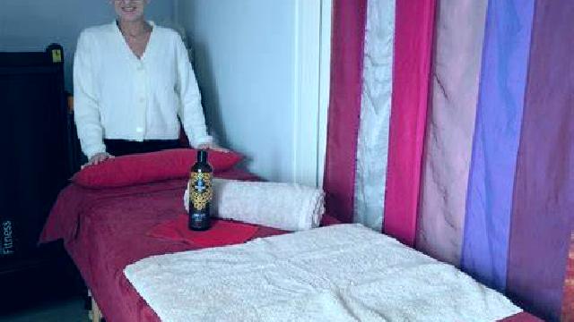 Paula 3 Burguillos escort