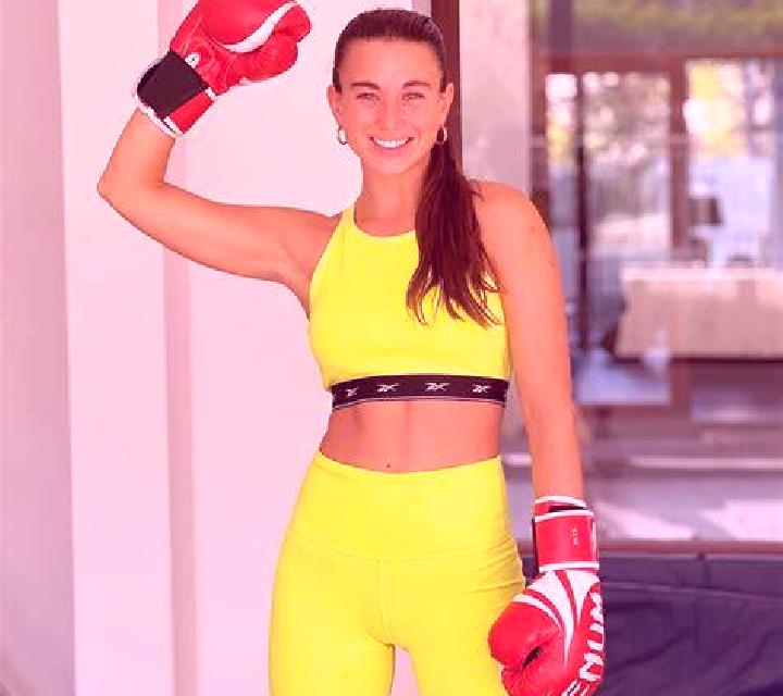 Paula Catadau escort