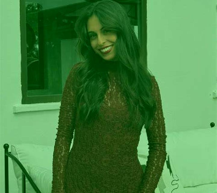 Regina 2 Larraul escort