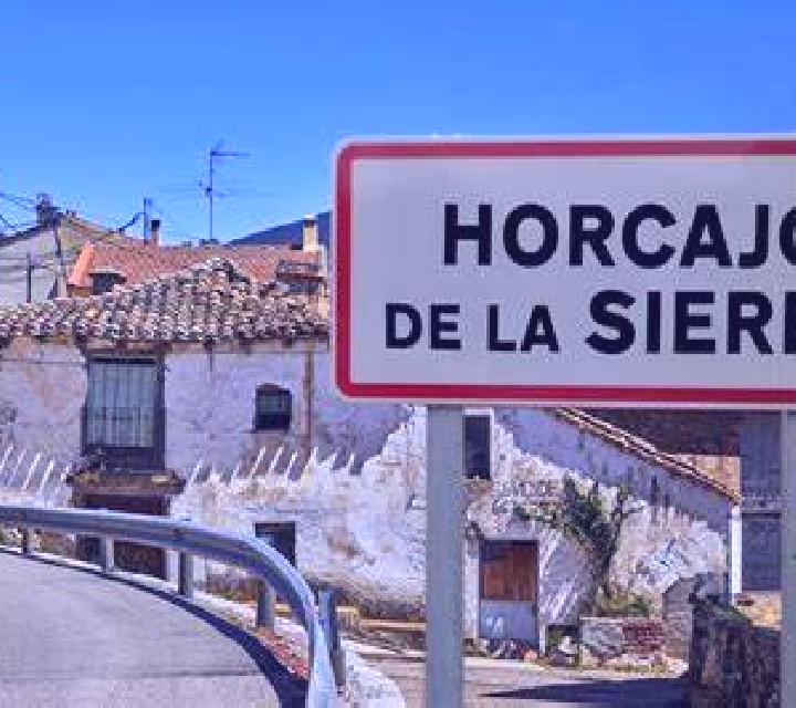 Regina 3 Monreal del Llano escort