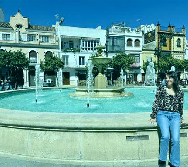 Regina Gador escort