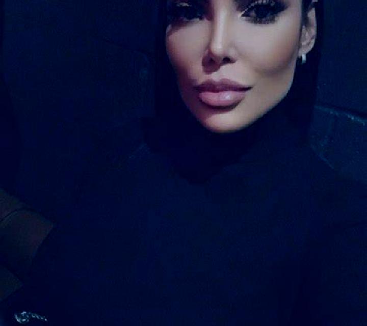 Regina Higuera de Vargas escort