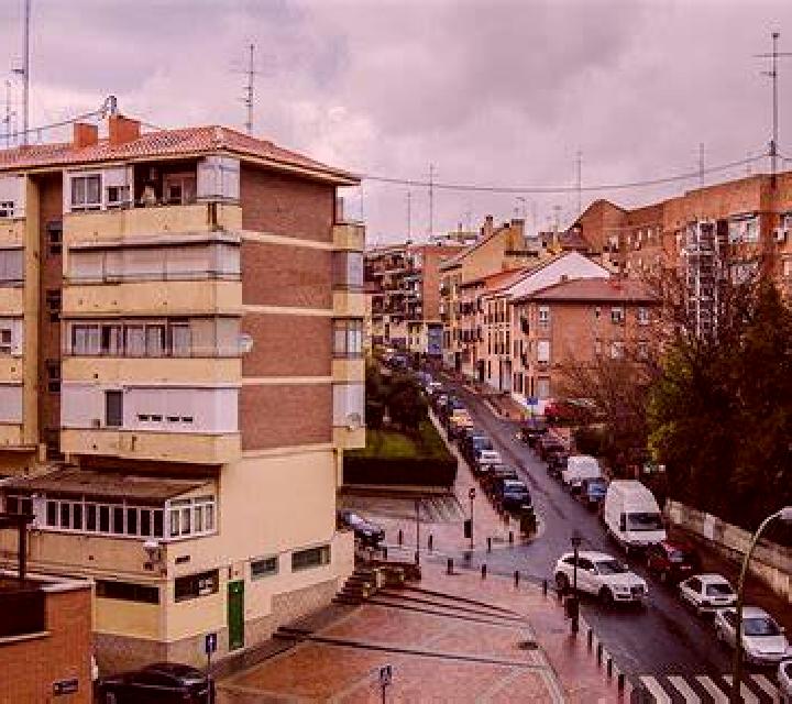 Regina Santa Coloma escort