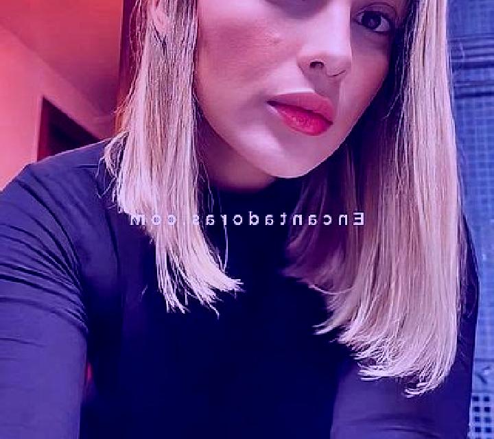 Renata 3 Langayo escort