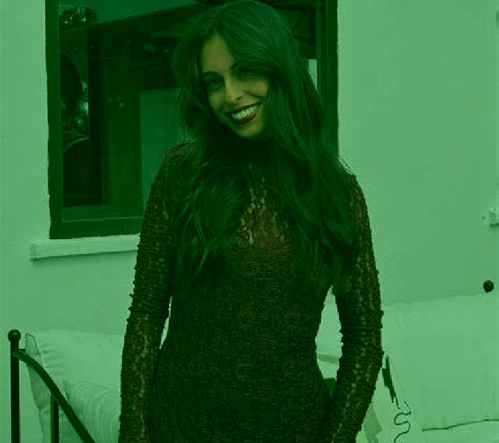 Renata Iscar escort