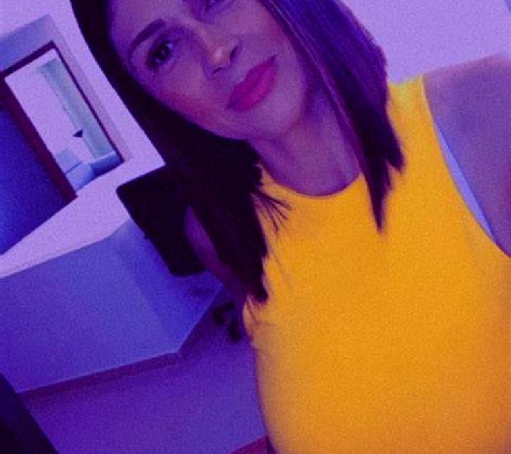 Renata Megeces escort