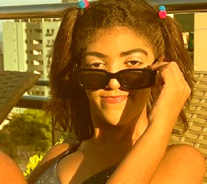 Renata Villar del Rey escort