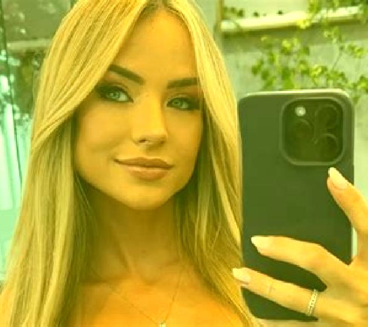 Rocío Tardaguila escort