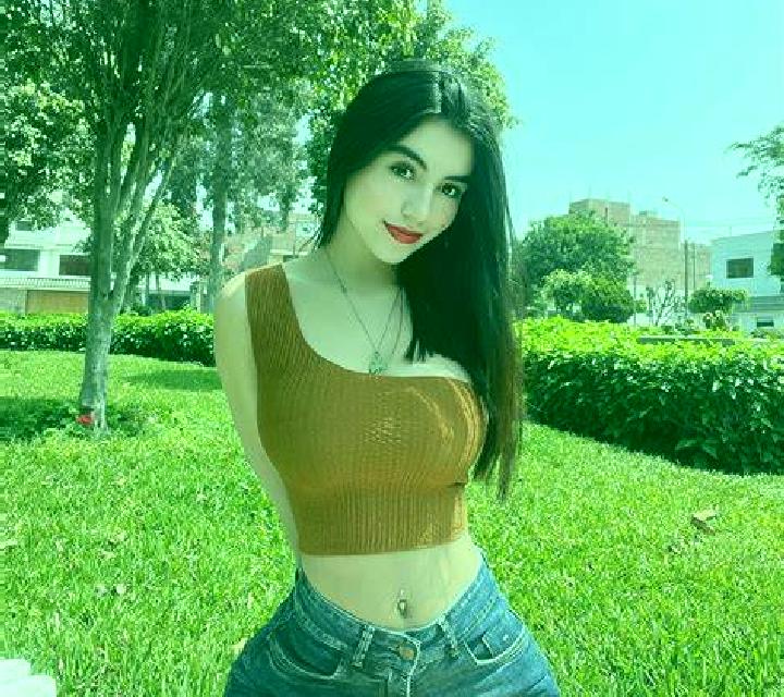 Salma 3 Castelflorite escort