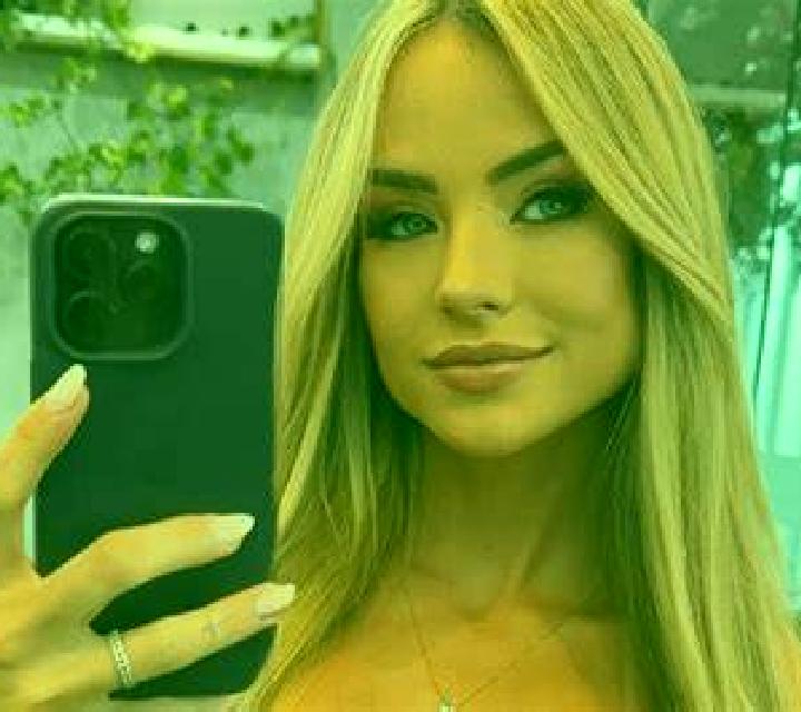 Salma Quer escort