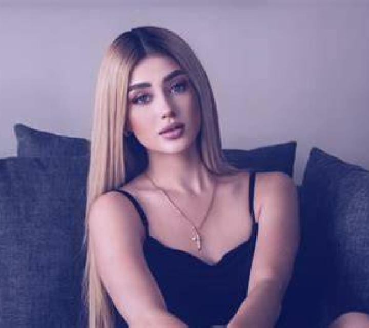 Sara 2 Ariany escort