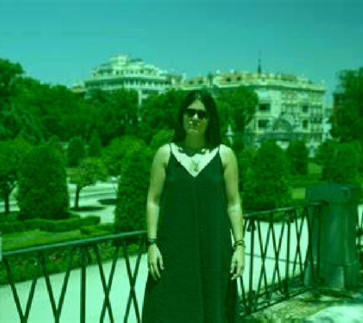 Sara 3 Orista escort