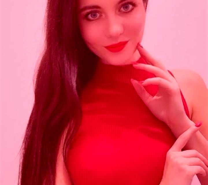 Sara Brazacorta escort