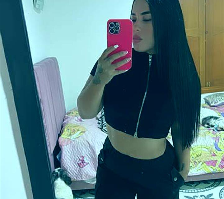 Sara Villalpando escort