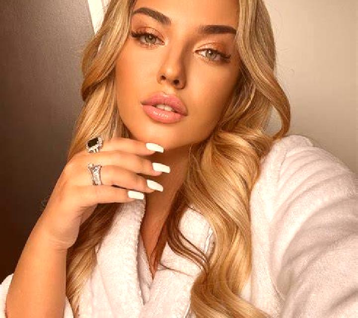 Selene 3 Valenzuela de Calatrava escort